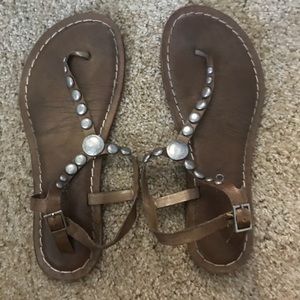 Brown sandals with stones